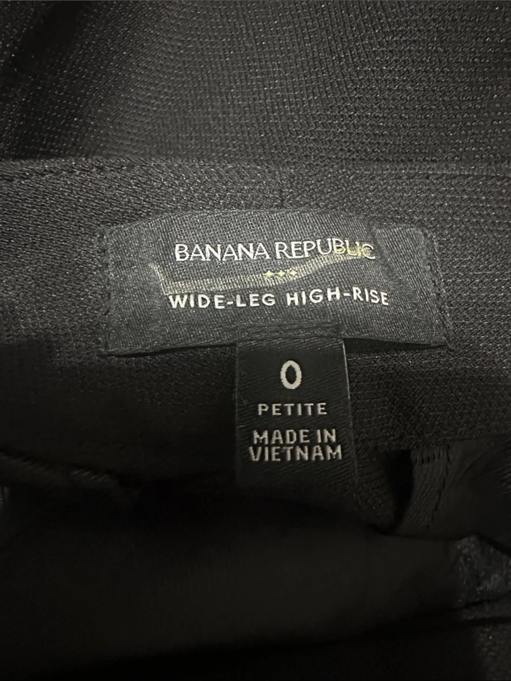 BANANA REPUBLIC BLACK WIDE-LEG HIGH-RISE PLEATED PULL-ON PANT